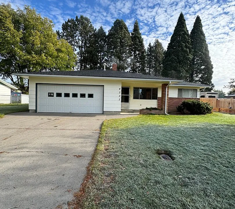 4337 Lombard Dr