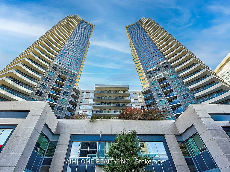 7161 Yonge St #2028 — Photo 1