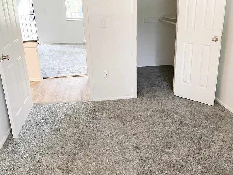 Sunbay Apartments — Photo 19