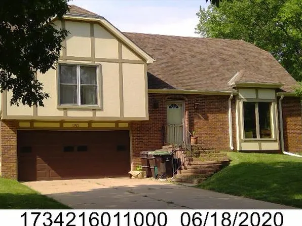 1921 Pinedale Ave, Lincoln, NE 68506