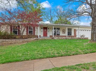 269 Braeshire Dr, Ballwin, MO 63021