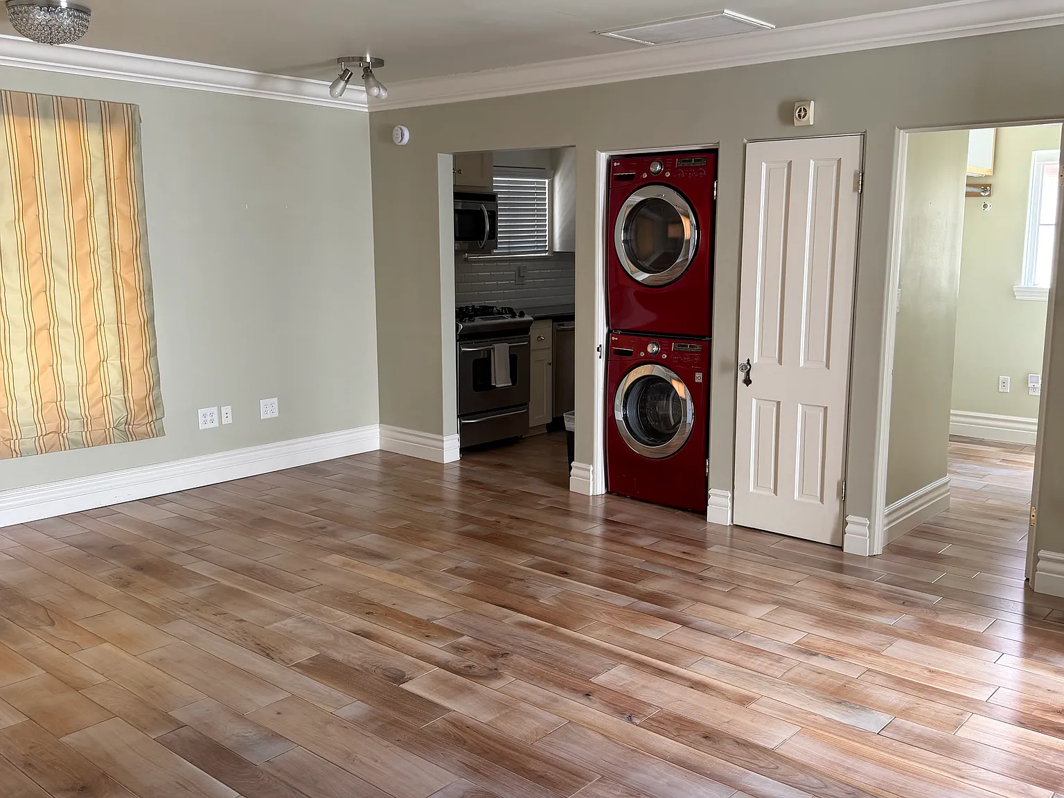 Studio, 539 sqft, $2,850 — Photo 4