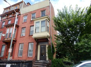 2154 5th Ave, Troy, NY 12180