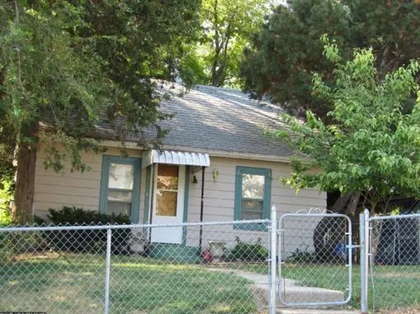 4717 Burdette St, Omaha, NE 68104