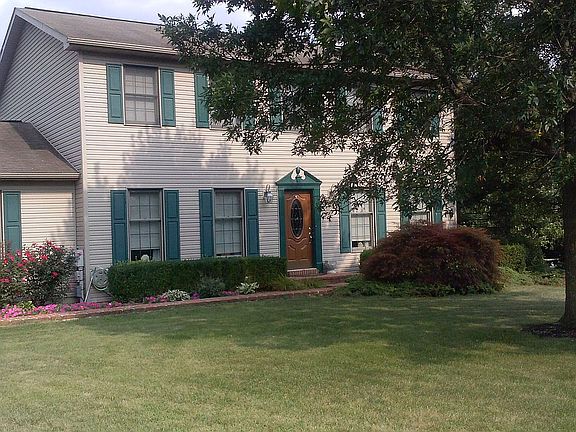 Colonial 2 story