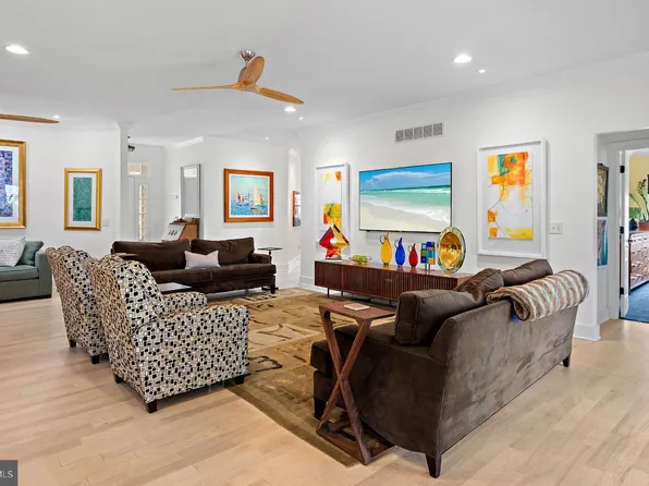 20368 Mallory Square Cir, Rehoboth Beach, DE 19971
