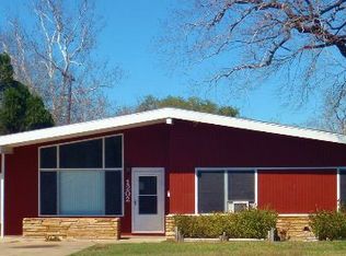 1202 E Airline Rd, Victoria, TX 77901