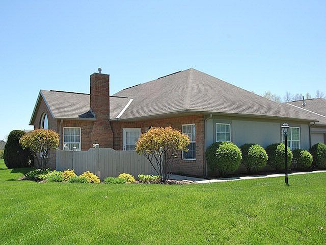 1st image of 140 Whippoorwill Ln