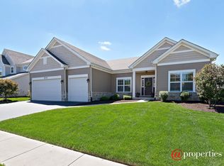 38W519 McQuire Pl, Geneva, IL 60134