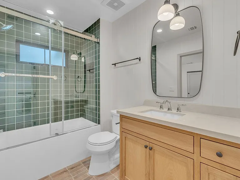 4316 Bellaire Ave — Photo 38