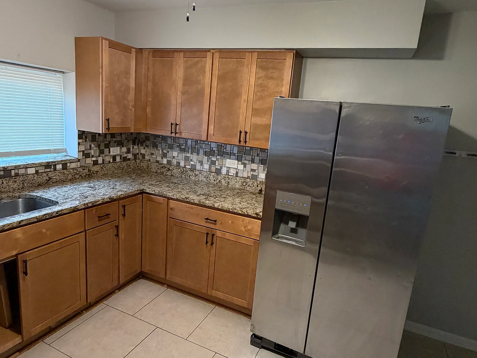 2 bed, 1000 sqft, $1,500 — Photo 4