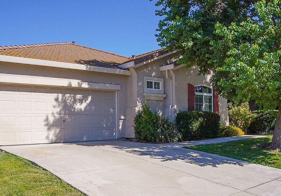 1st image of 8822 Lucca Ct
