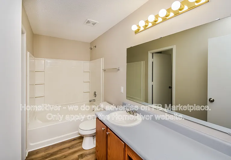 524 Runnymede Ct — Photo 11