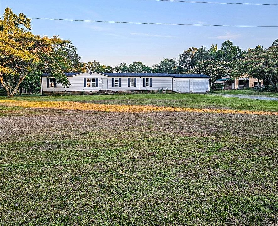 1st image of 833 Brown Rd