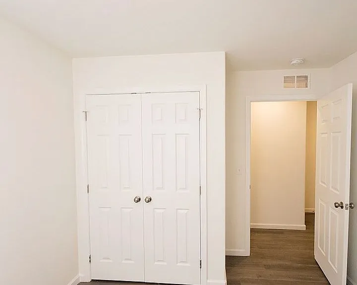 Apartments On Main — Photo 87