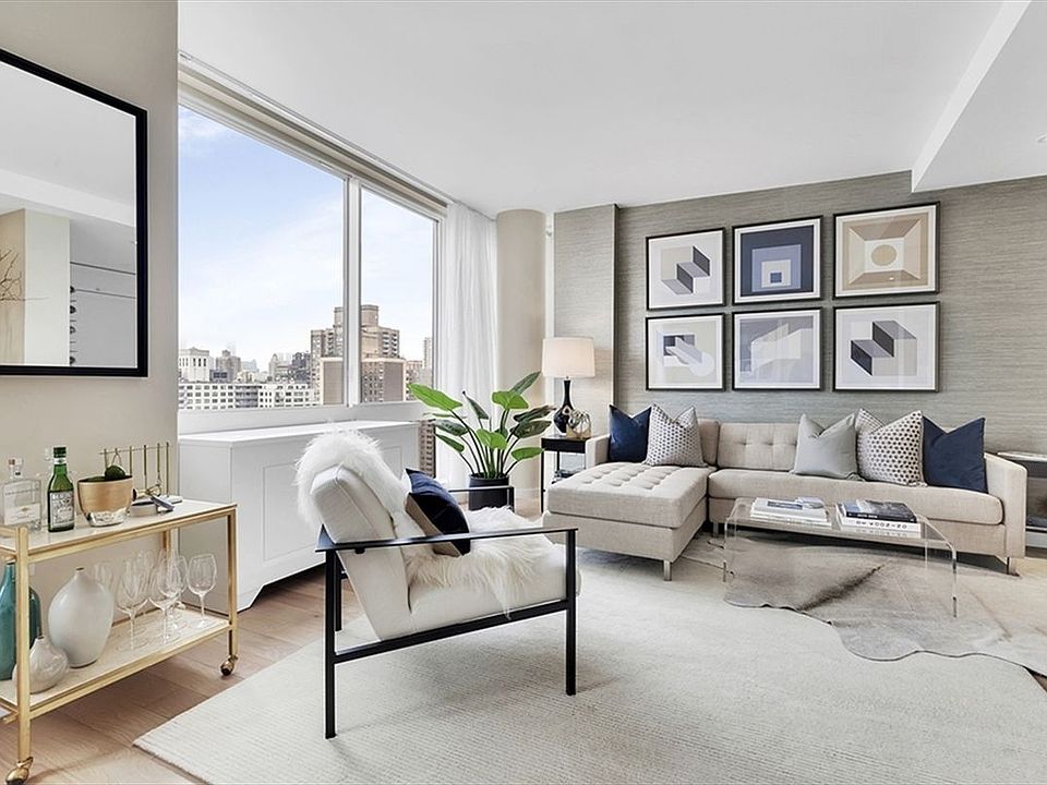 1st image of 389 E 89th St APT 28A