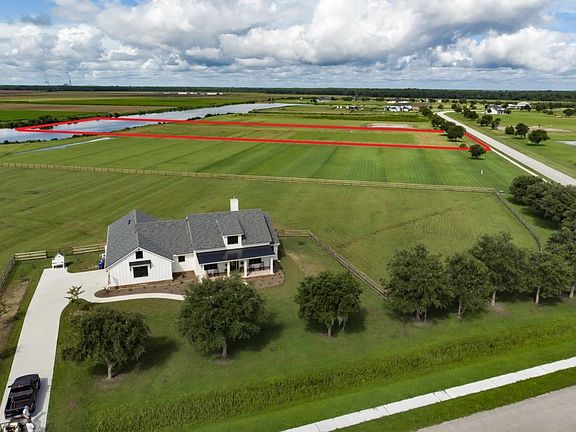 5th image of 217 Pleasant Colony Ln