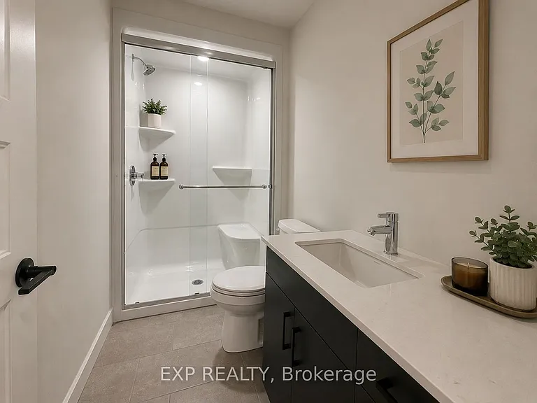 1089 Notre Dame St #3 — Photo 6