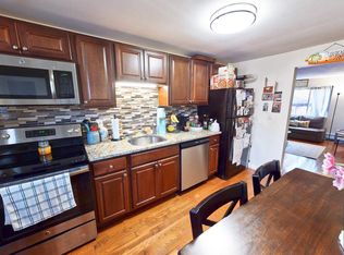 28 Bryon Rd, Chestnut Hill, MA 02467