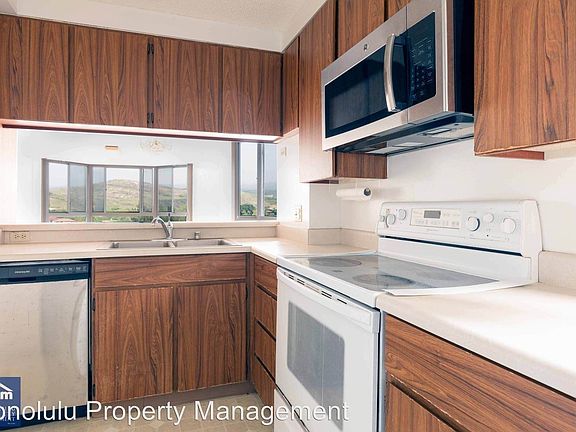 4th image of 5090 Likini St #East701