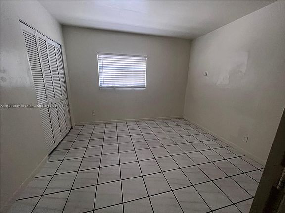 4th image of 31 NW 19th Ave #2