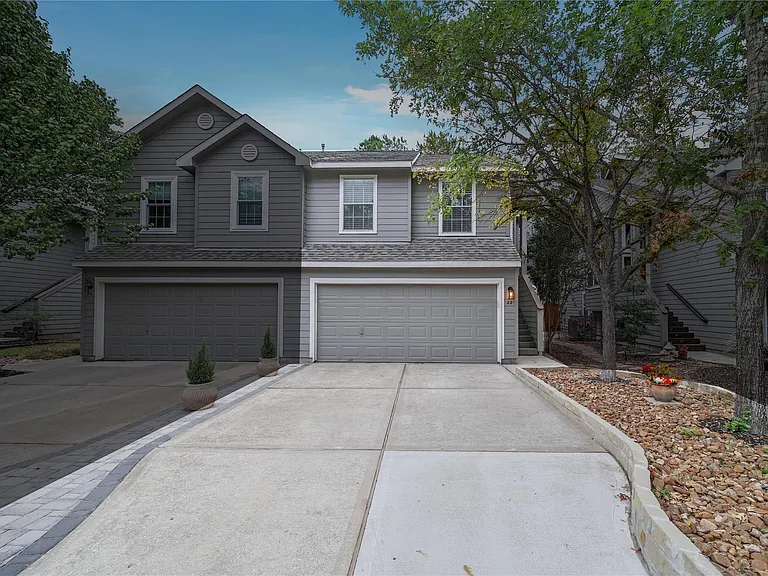 22 Butterfly Branch Pl — Photo 3