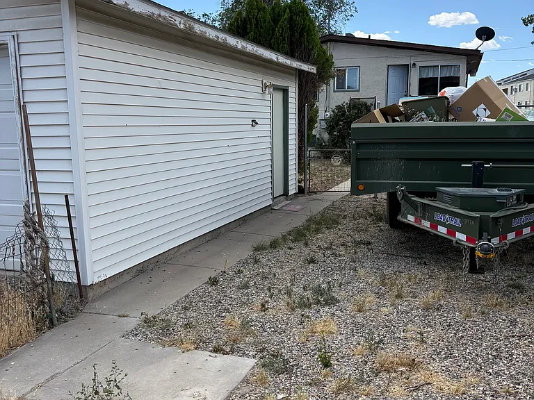 1840 Rood Ave — Photo 4