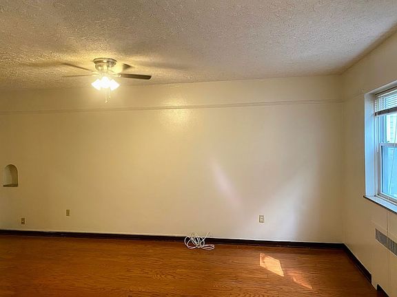5th image of 434 Shady Ave APT 15