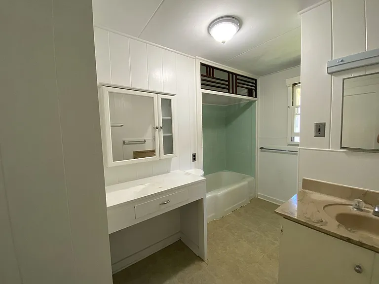 55 Akamu Pl — Photo 19