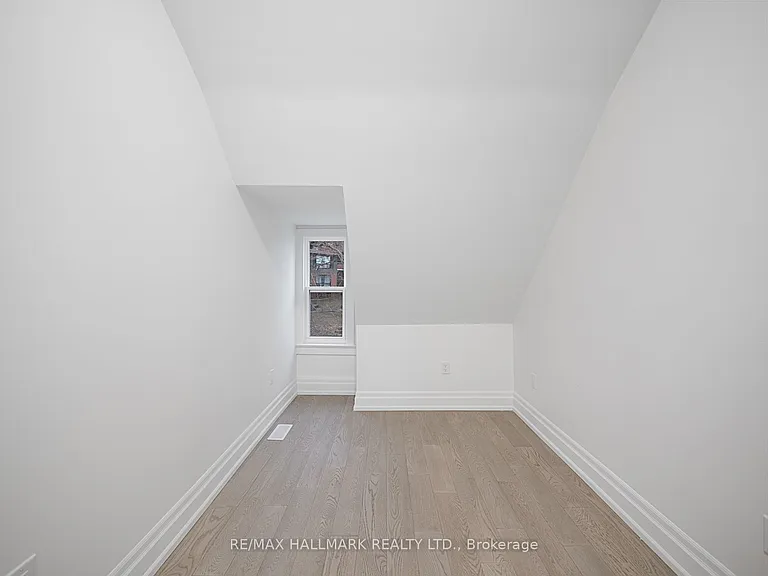 547 Indian Rd #3 — Photo 27
