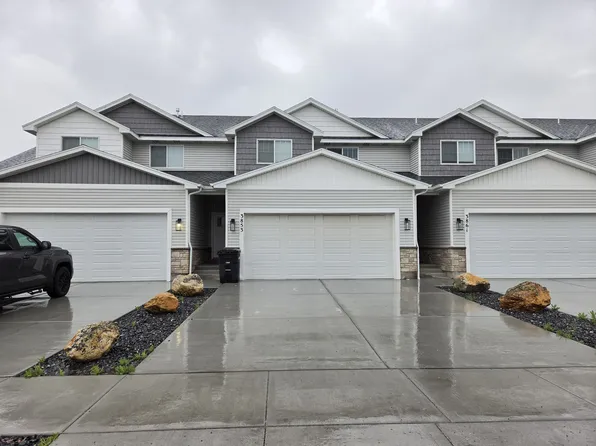 3853 Judy St, Ammon, ID 83406