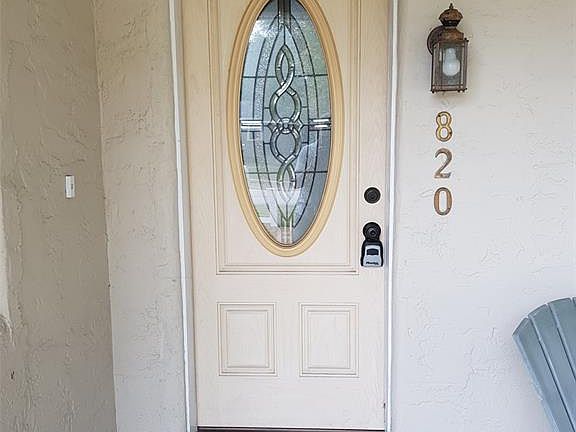 3rd image of 820 Palmetto St