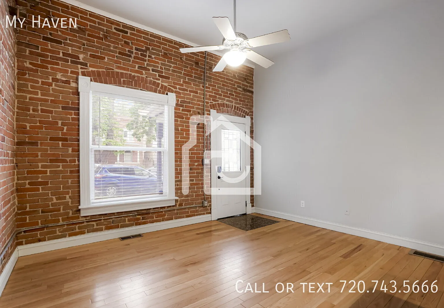 Historic 1 Bedroom in Highlands with Garage — Photo 4