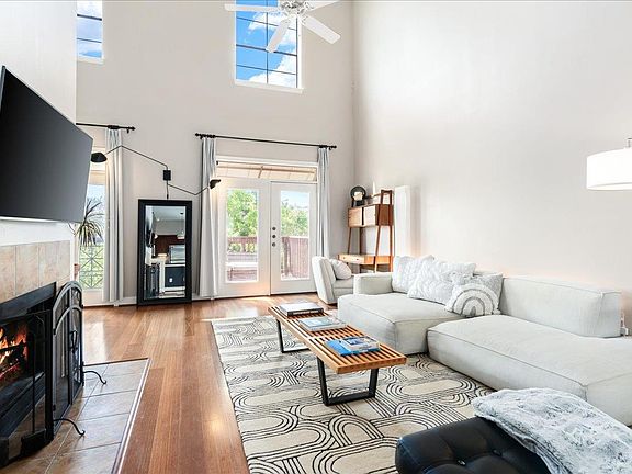 5th image of 7701 Rialto Blvd APT 91