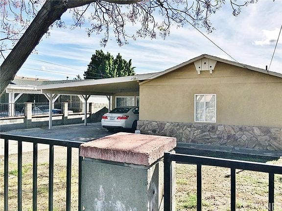 2nd image of 12966 Kagel Canyon St