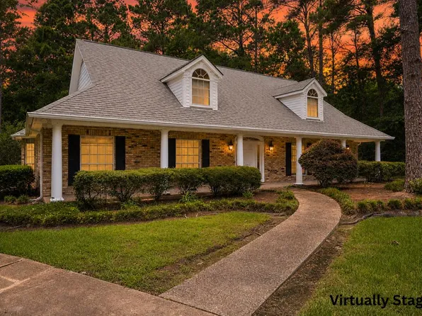 503 Carriage Dr, Lufkin, TX 75904