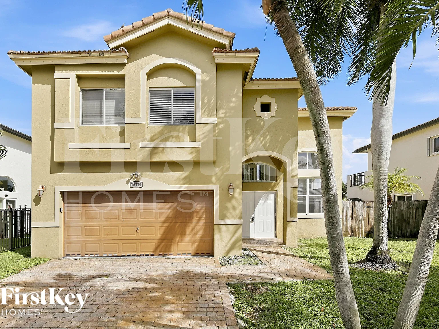 5 bed, 3.0 bath, 2711 sqft, $3,655 — Photo 1