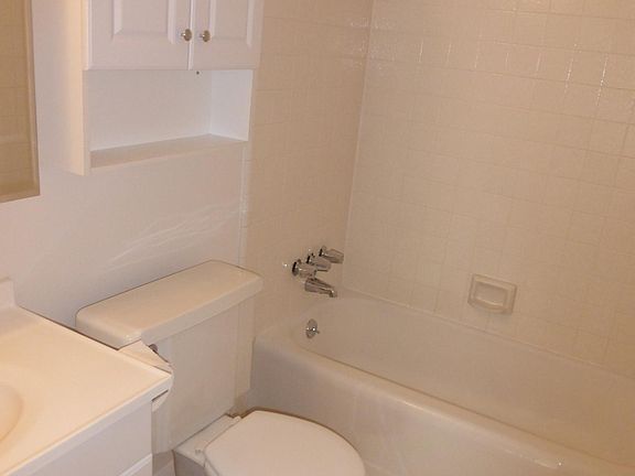 5th image of 2115 E 3300 S APT B