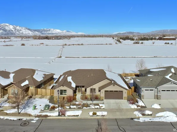 1294 Cedar Brook Ct, Gardnerville, NV 89460