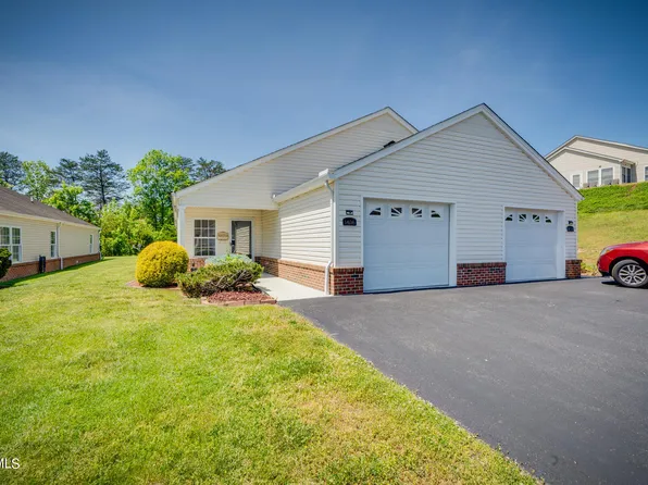 1406 Lodge Pine Walk #1406, Kingsport, TN 37660