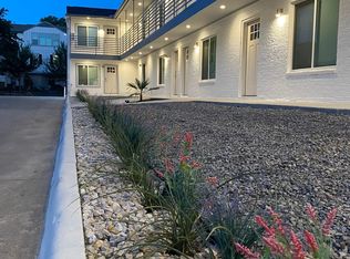 2201 N Garrett Ave #101, Dallas, TX 75206