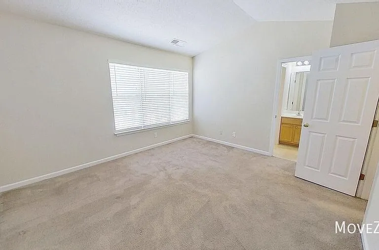 249 Malamute Ln — Photo 37