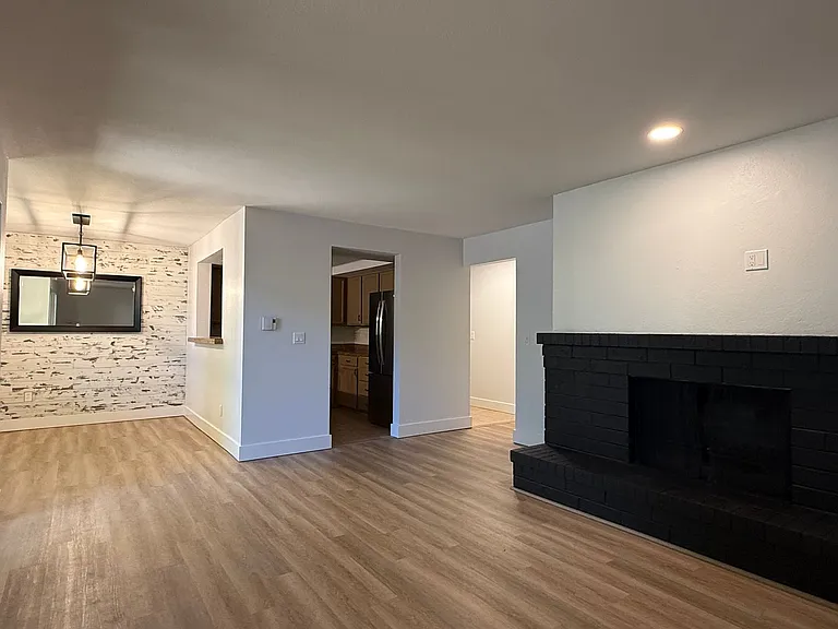 12905 126th Ct NE #L105 — Photo 16