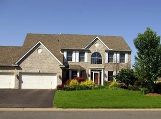 6305 Oxford Rd S, Shakopee, MN 55379