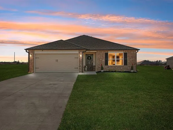5568 Bent Creek Rd, Shawnee, OK 74804