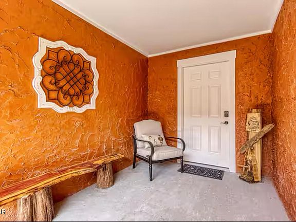 2nd image of 403 Baskins Creek Rd #604