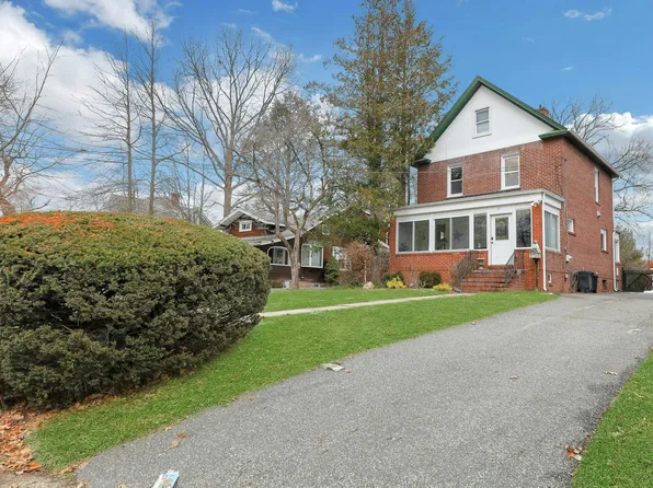 61 Hillside Ave, Cresskill, NJ 07626