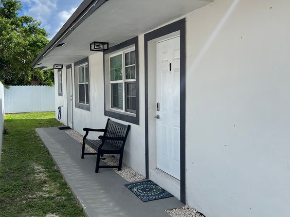 228 NW 9th Ave