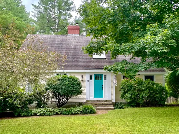 71 Village Brook Road, Yarmouth, ME 04096