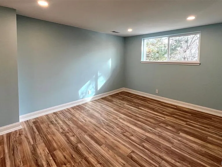 2375 S Linden Ct #208S — Photo 12